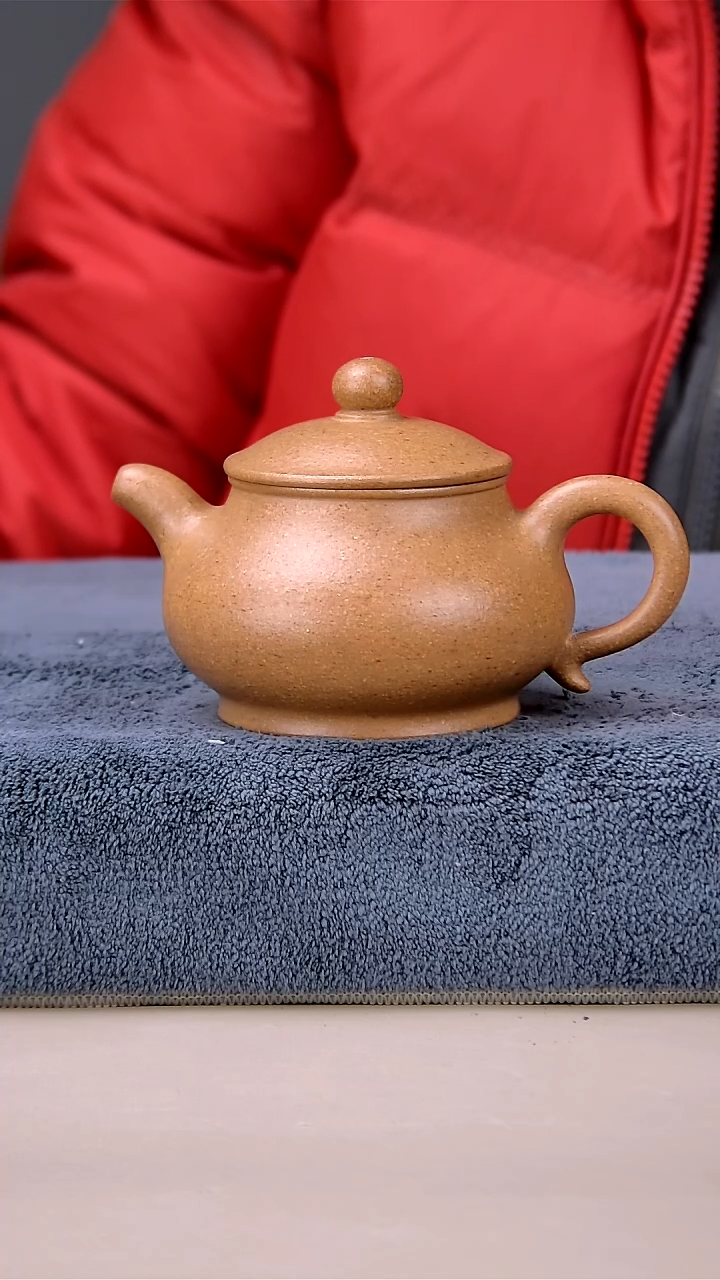 【闪购商品】紫砂茶壶170/180中潘梨皮黄段