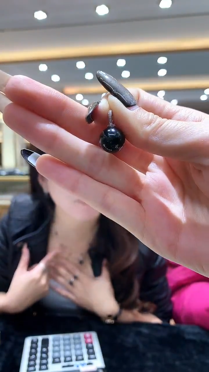 【闪购商品】翡翠吊坠(不含链)18K金镶嵌珠子吊坠GJ