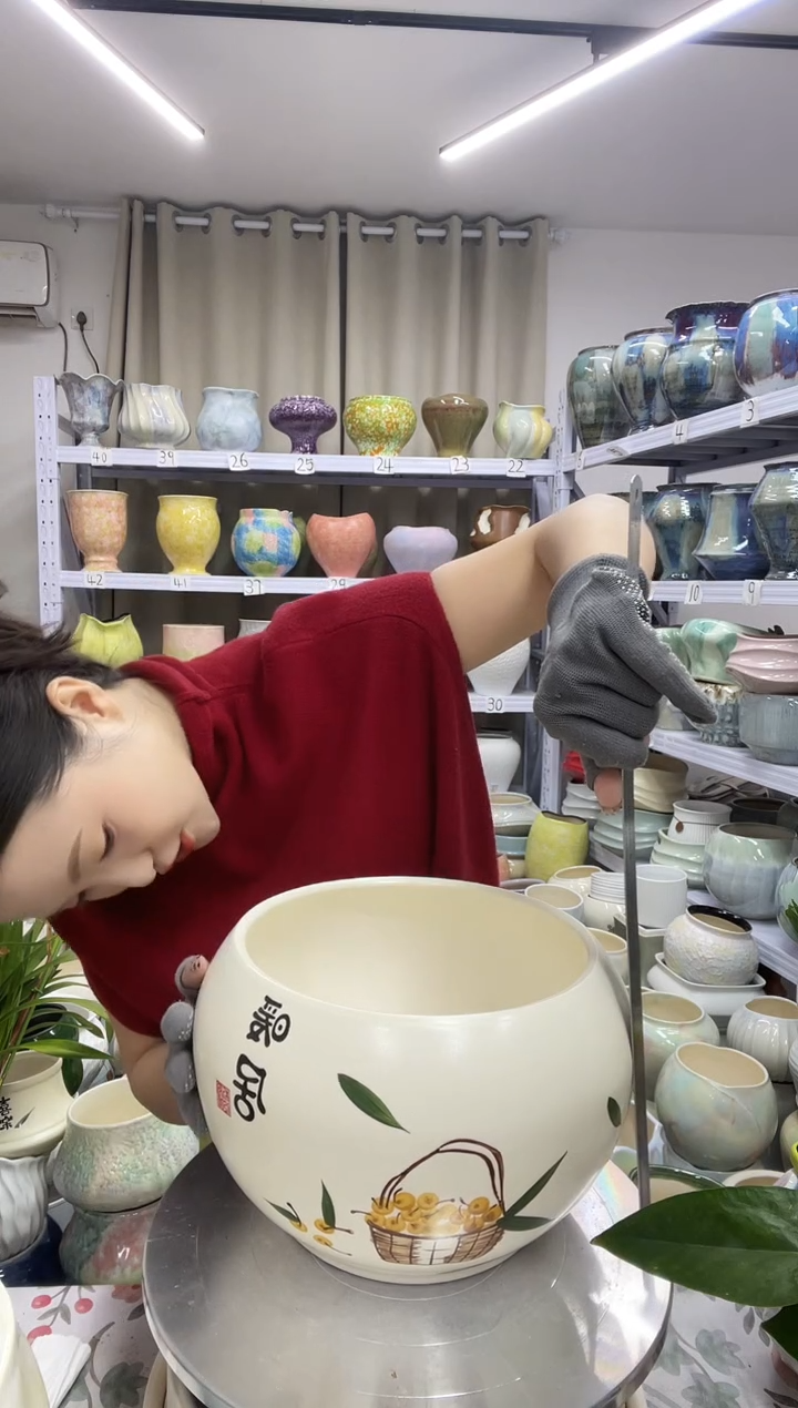 【12.3】花盆 高度： 16.5 口径：20