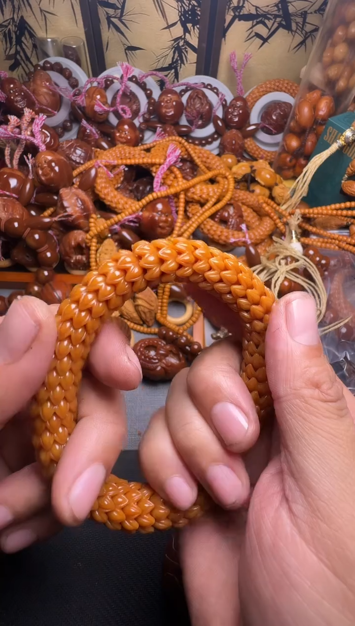手串橄榄核猴头莲花