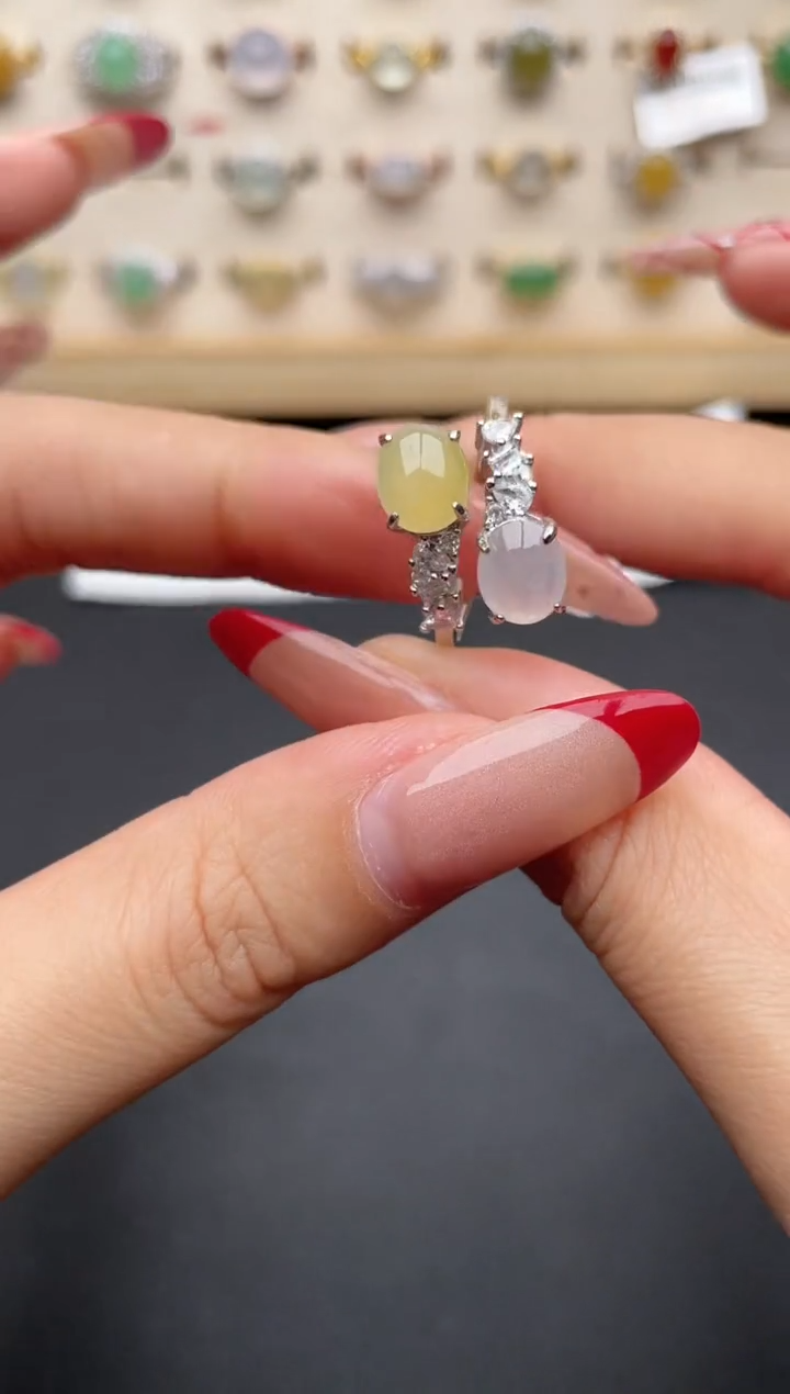 【闪购商品】翡翠戒指银S925镶嵌一物一证一礼盒