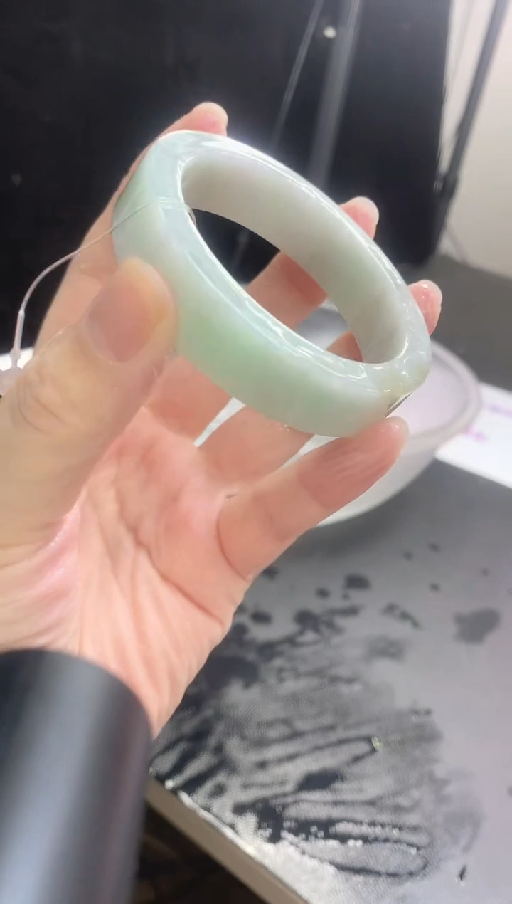 【闪购商品】定制翡翠手镯未镶嵌50  56-57正