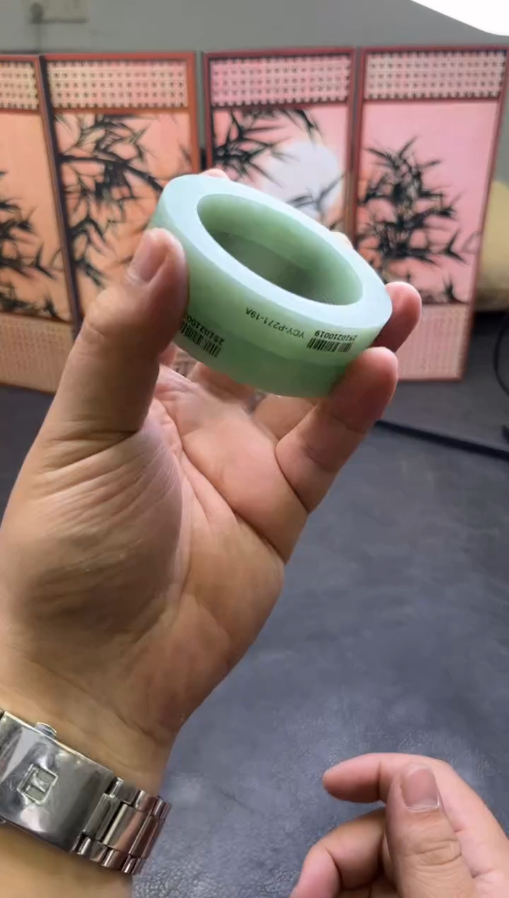 未镶嵌手镯定制翡翠宋*纯多样性