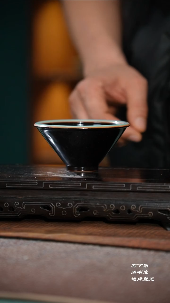 36-1木叶斗笠杯盏（龚佐力）