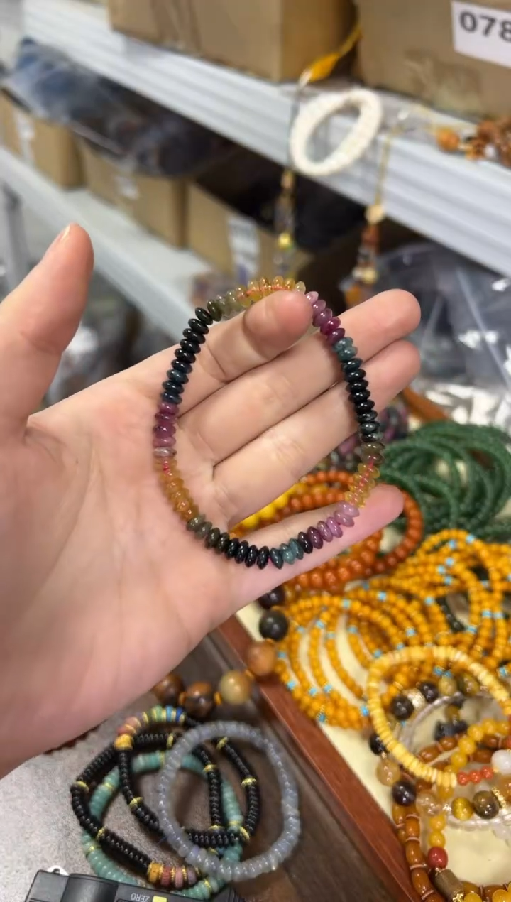 【闪购商品】碧玺手链未镶嵌彩虹碧玺蝶珠款手链