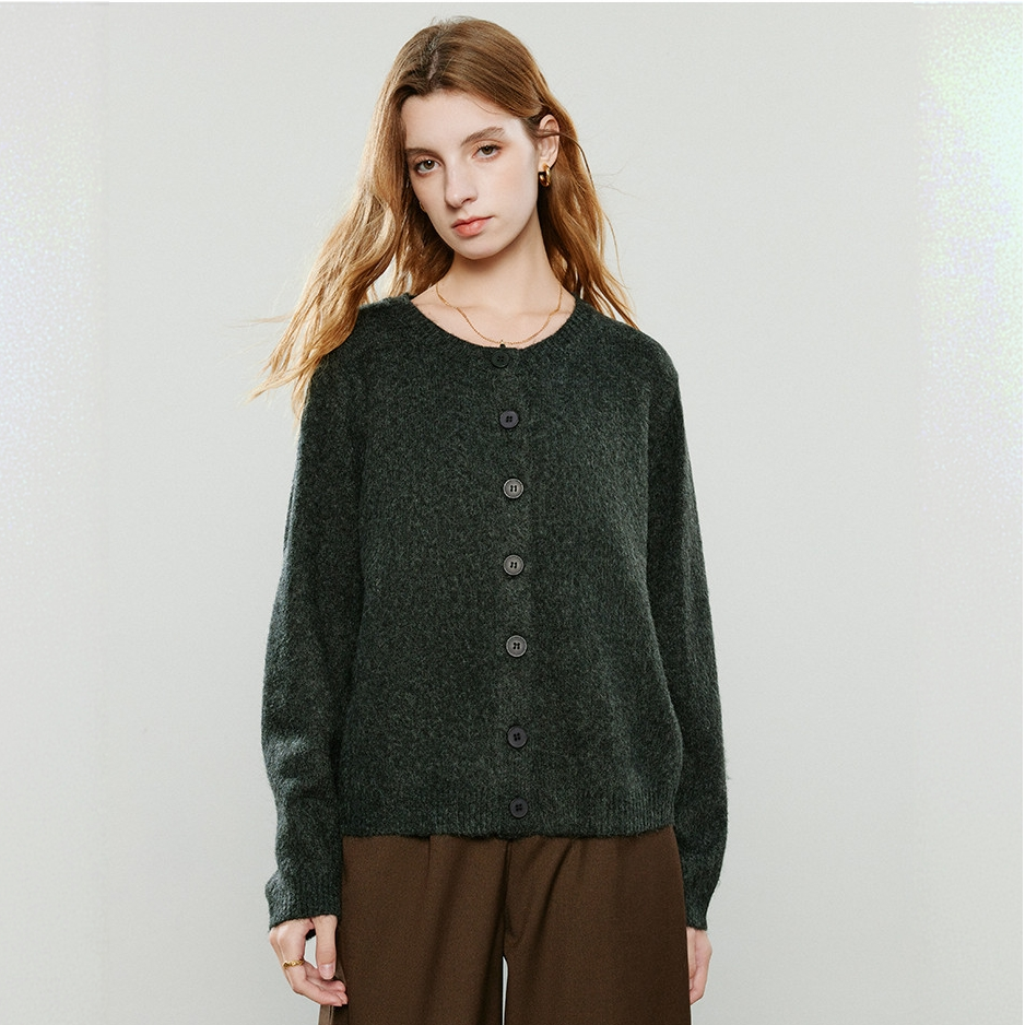 【含绵羊毛】初语秋装女新款高级感圆领单排扣长袖针织开衫外套上衣