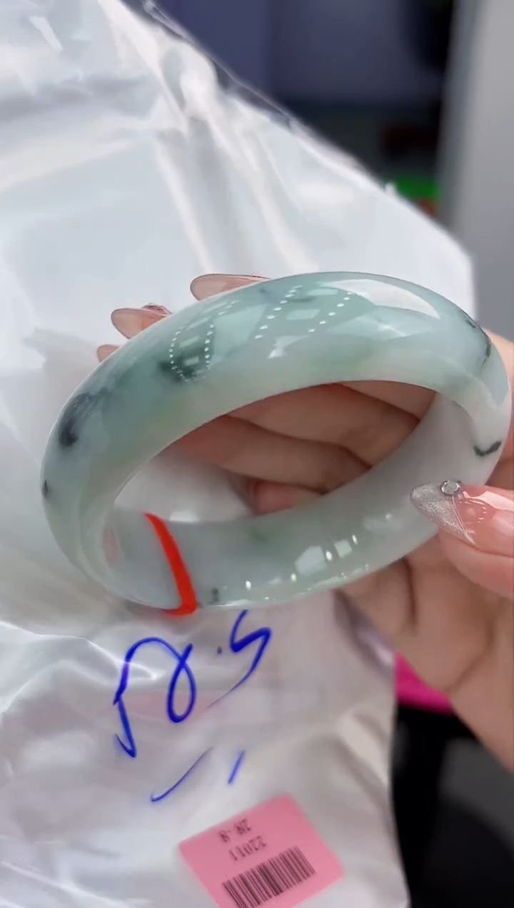 【闪购商品】翡翠手镯未镶嵌翡翠手镯