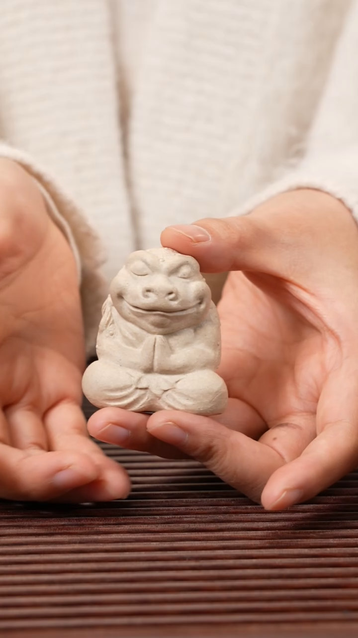 【闪购商品】紫砂茶宠打坐蟾仙