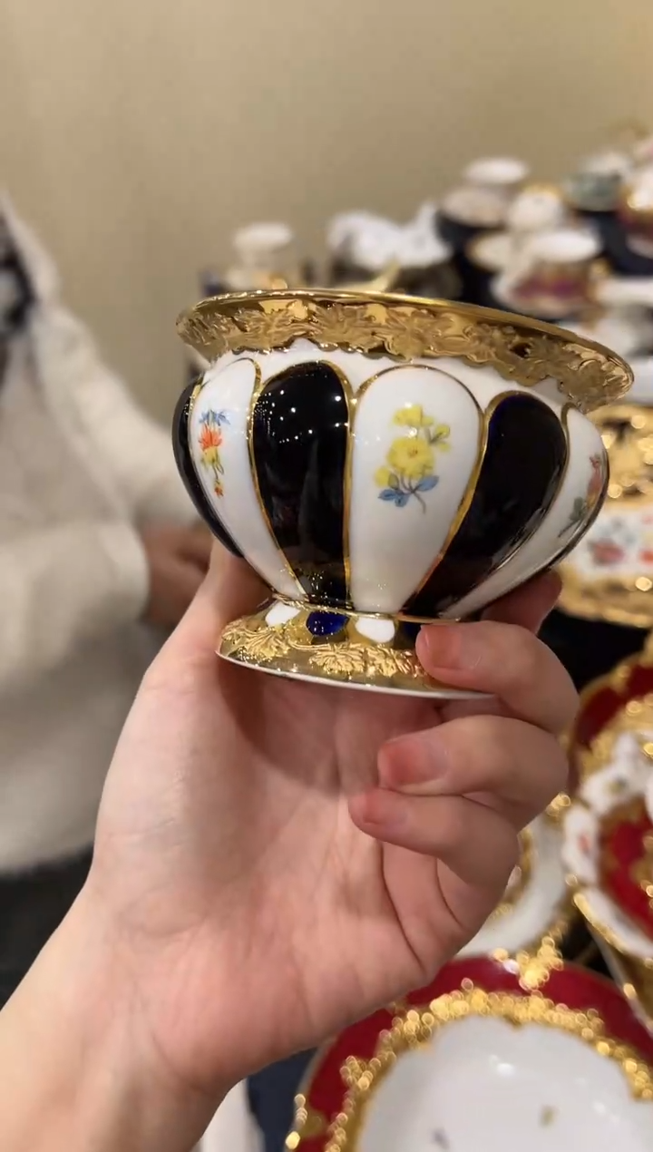 【闪购商品】杯H304--------------
