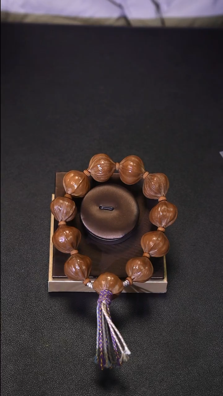 手串/手链橄榄核.......2.5正四花