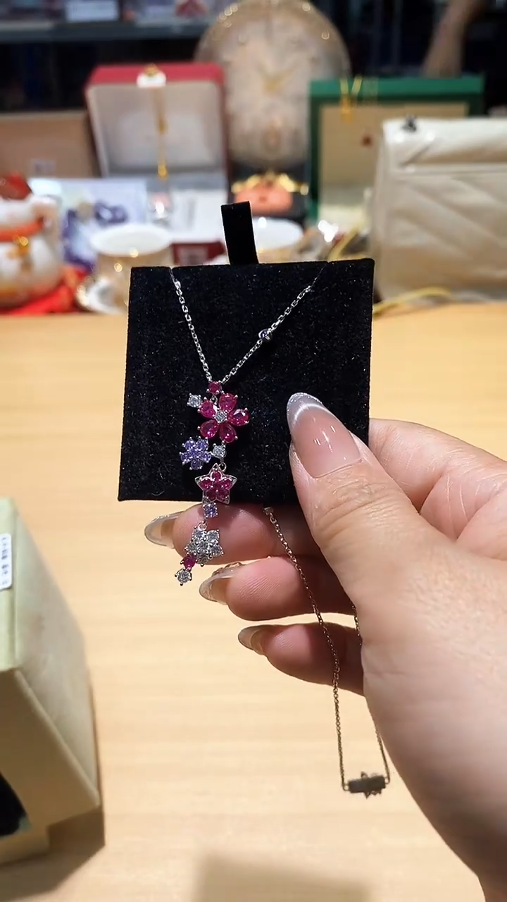 瓷片碗碟好物一件不留@@1