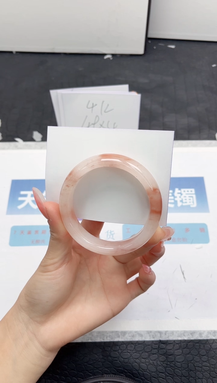 【闪购商品】石英质玉手镯未镶嵌78-54