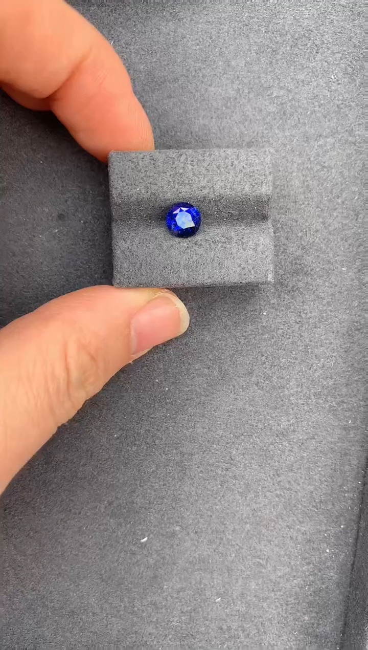 【闪购商品】蓝宝石裸石未镶嵌1.5ct皇家蓝