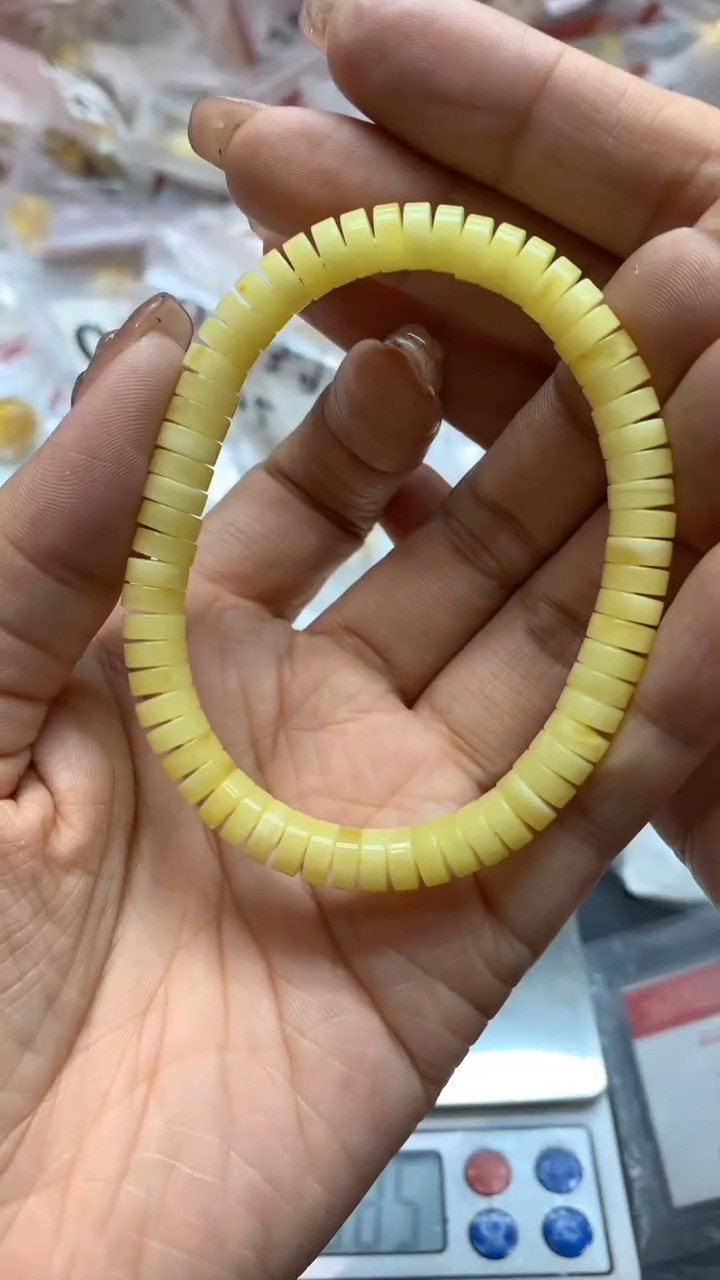 【闪购商品】未镶嵌琥珀珠宝奇石2788