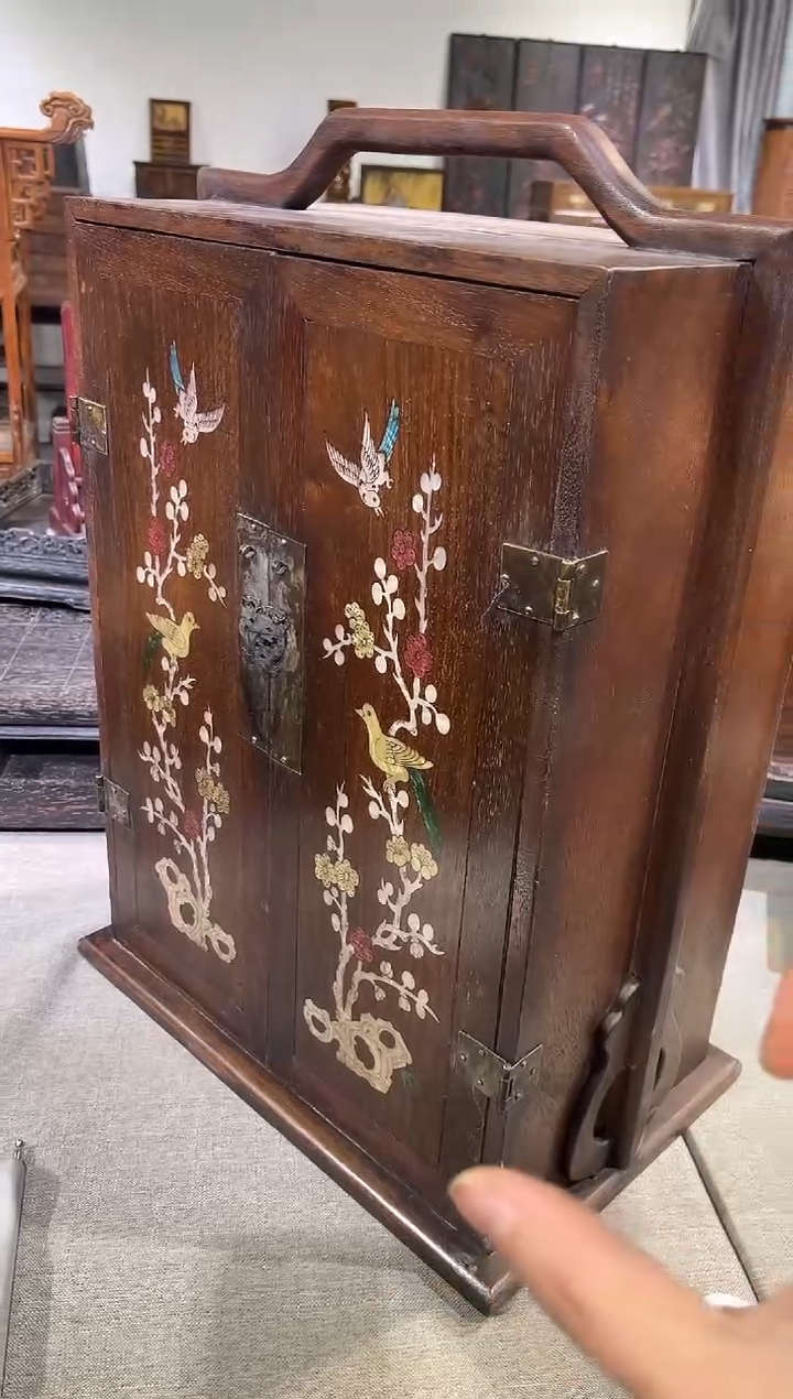 黄花梨/降香黄檀冰**客镶嵌花鸟提手箱