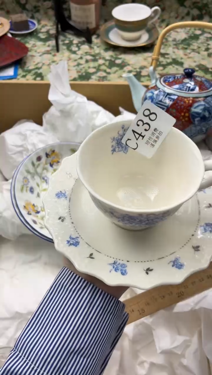 瓷片冬**雨       C438