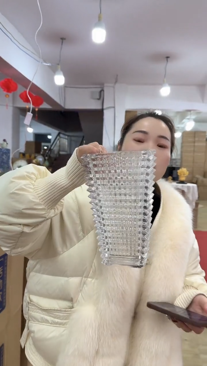 【闪购商品】无铅玻璃迪喜花器-o-早52