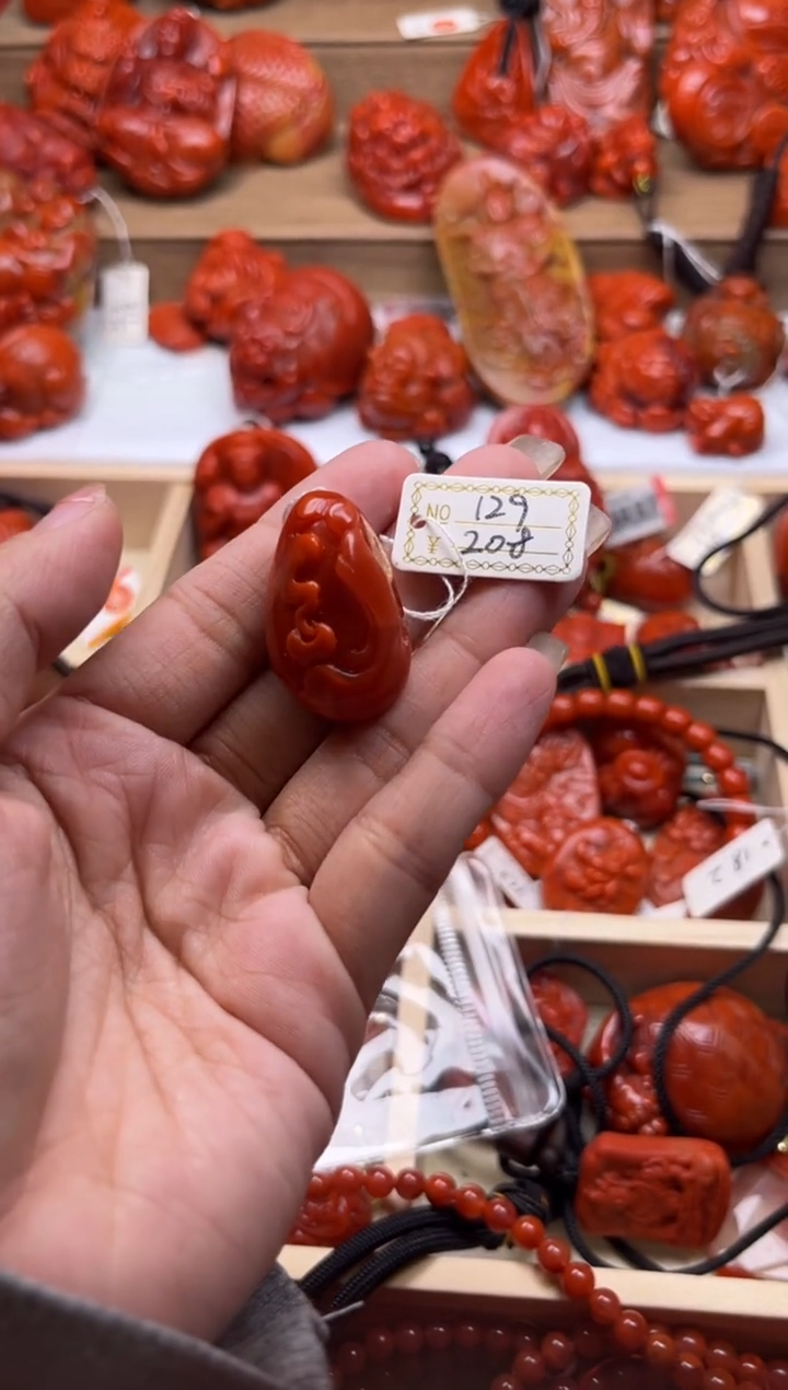 【闪购商品】南红玛瑙珠宝奇石未镶嵌129