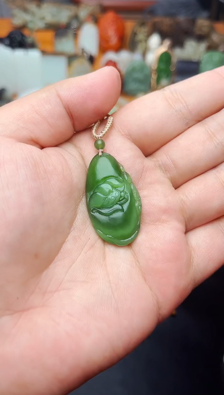 【闪购商品】和田玉颈饰未镶嵌吊坠01