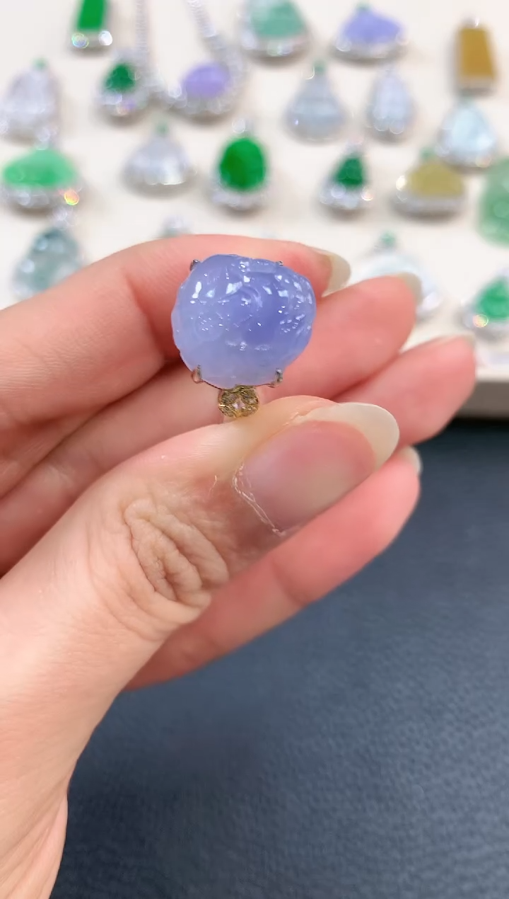 【闪购商品】翡翠戒指18K金镶嵌b99有色差