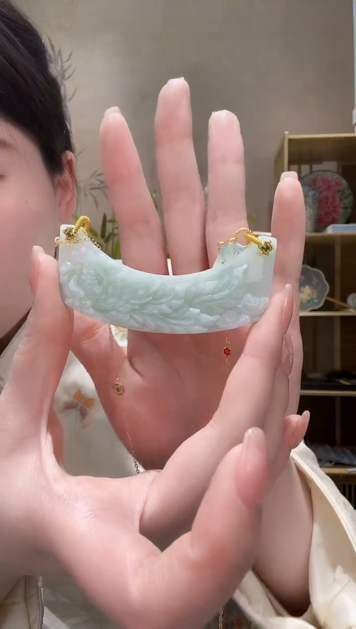 【闪购商品】翡翠颈饰未镶嵌吊坠