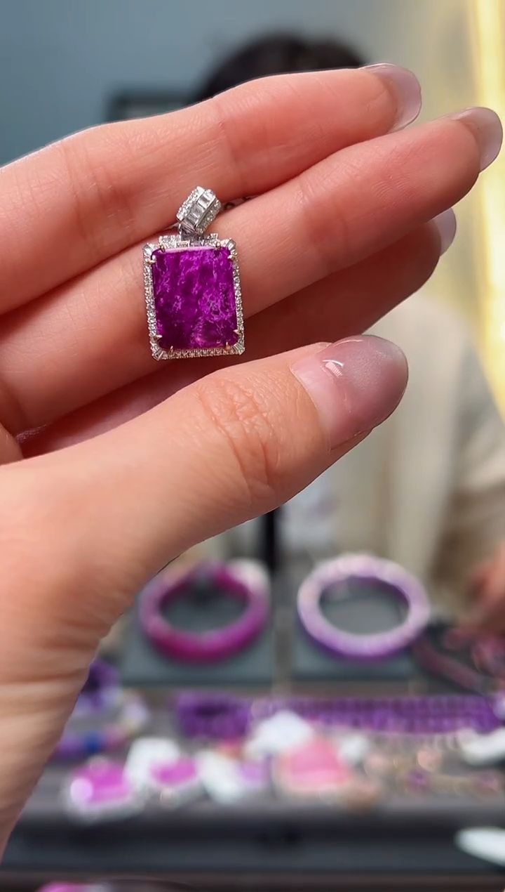 【闪购商品】苏纪石（舒俱来）吊坠(不含链)18K金镶嵌1