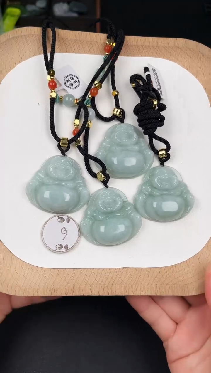 颈饰未镶嵌翡翠LA093果绿中佛+送同款绳子多样性发其一