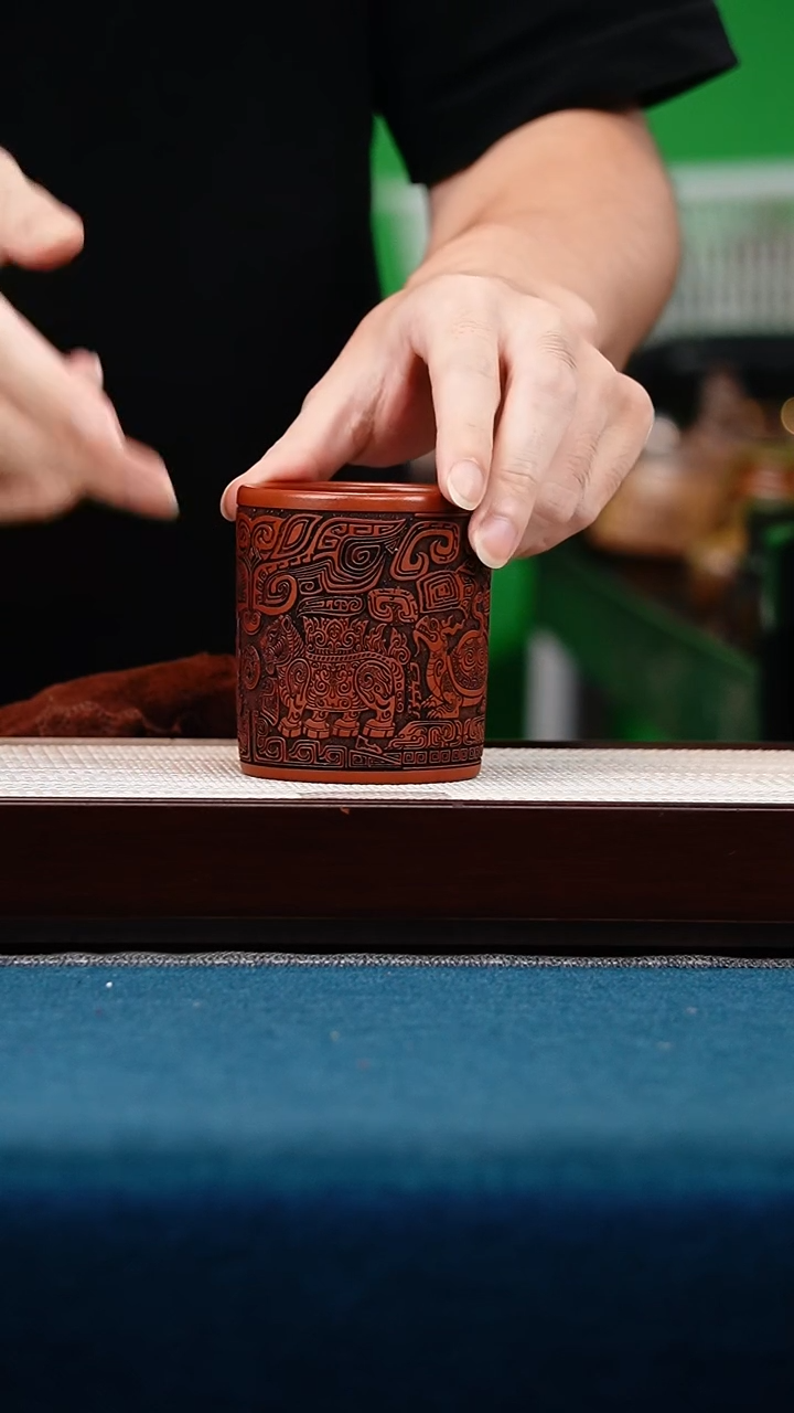 茶壶紫砂大红袍高筒主人杯 刻四大神兽 全手工