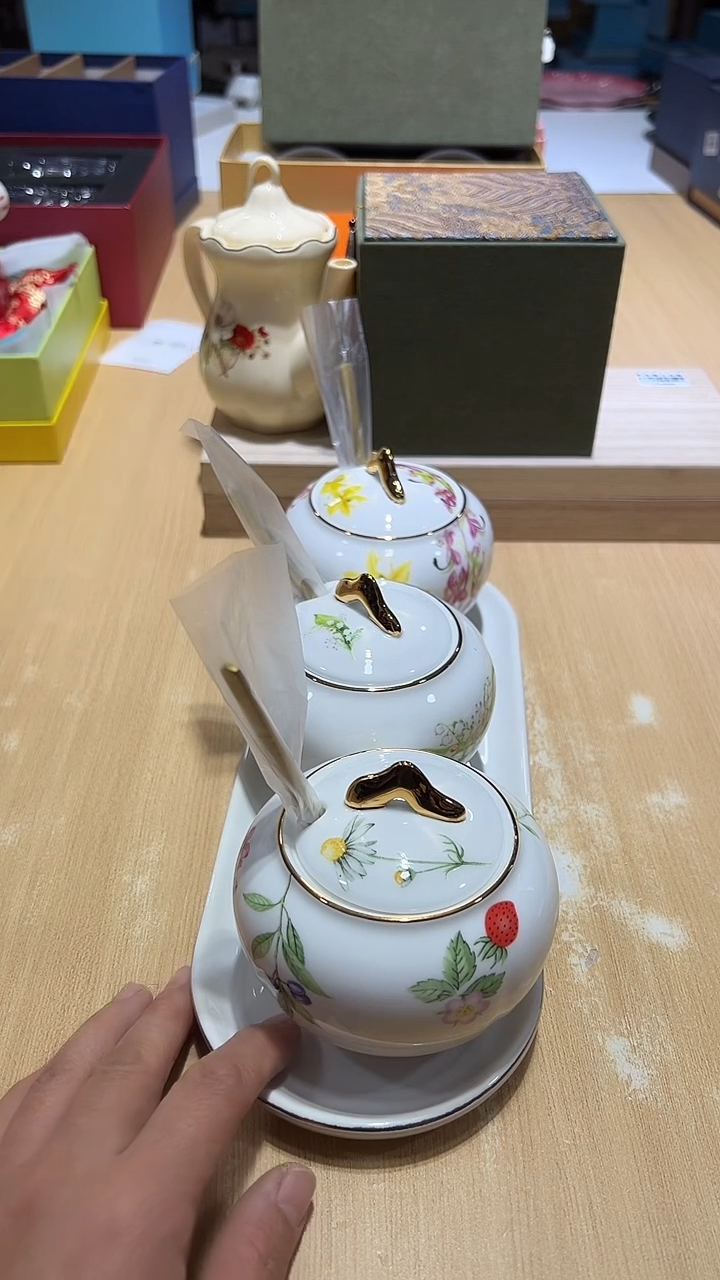 瓷片全场正品,一件不留@@1