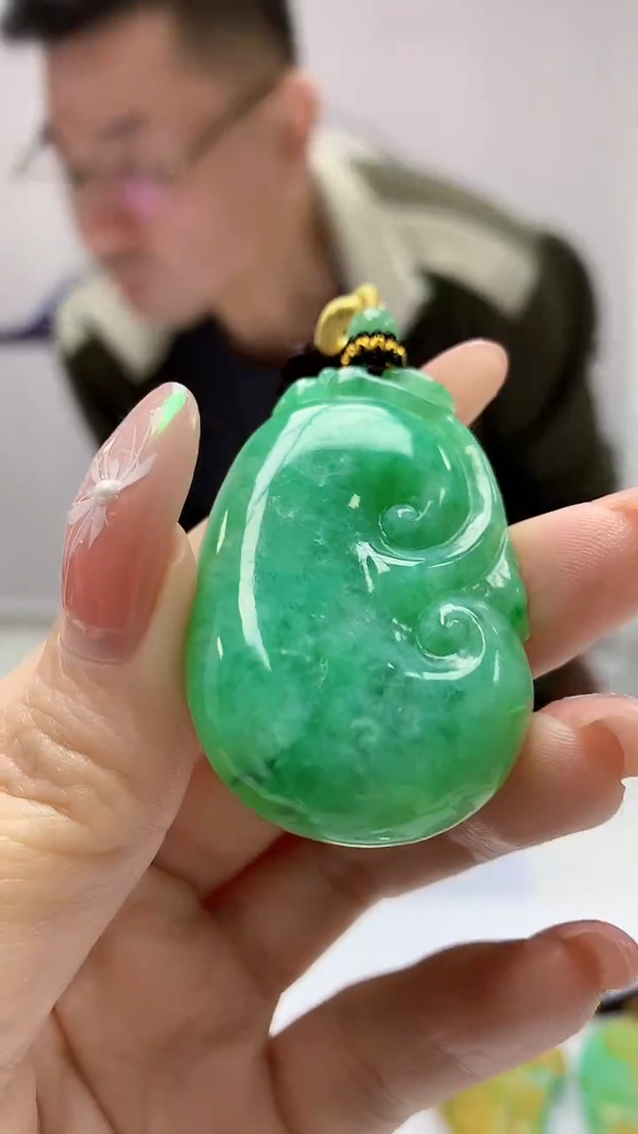 【闪购商品】定制翡翠未镶嵌5152DD-毛货挂件如意107