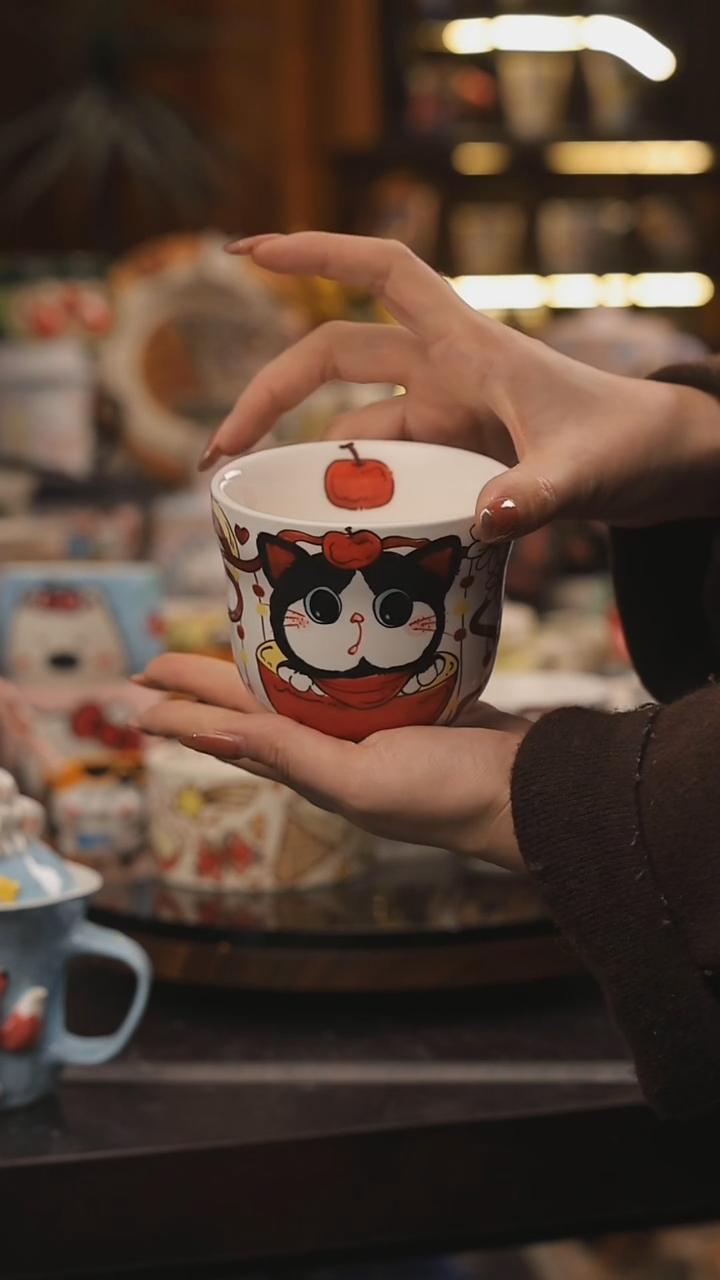 景德镇釉下彩绘设计师款式陶瓷