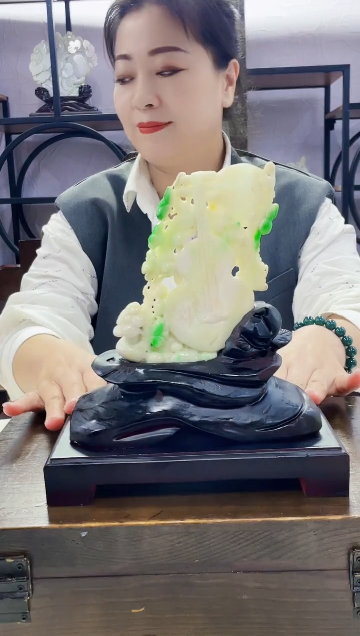 【闪购商品】定制翡翠未镶嵌毛货03070091