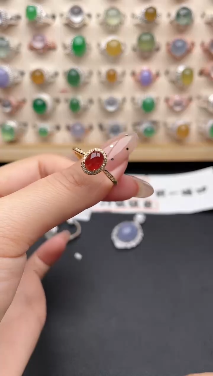 【闪购商品】翡翠戒指银S925镶嵌一物一证一礼盒