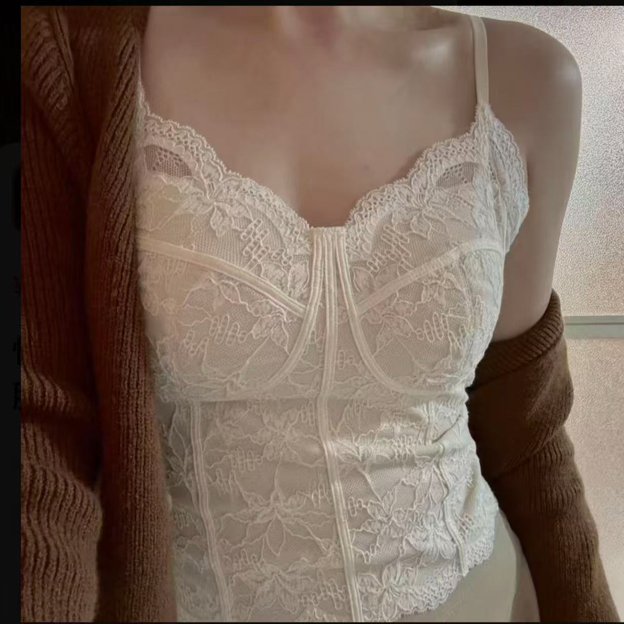 蕾丝吊带 打底衫 性感百搭简约舒适时尚气质显瘦 