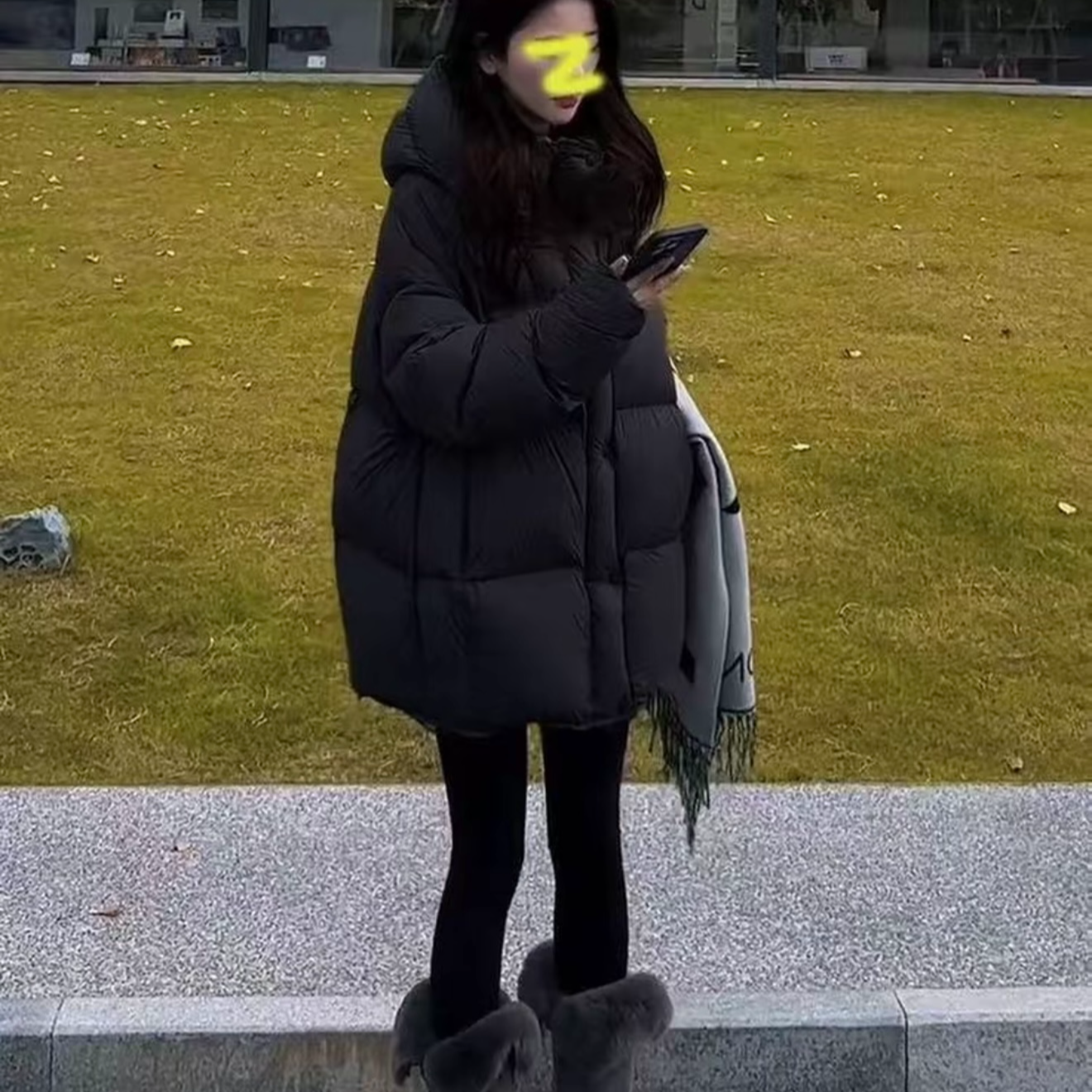 云感泡芙25新款白鸭绒简约百搭气质保暖羽绒服w1