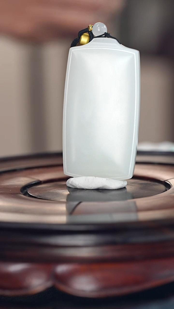 【闪购商品】和田玉挂件未镶嵌无事牌