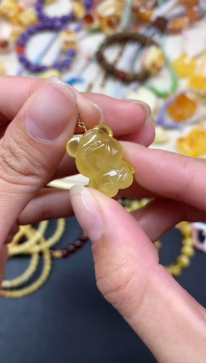 【闪购商品】蜜蜡裸石18K金镶嵌吊坠A327|399