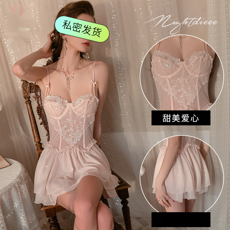 夏季公主禁欲蕾丝睡裙显瘦纯欲风马甲束腰显瘦带胸垫女网纱睡裙