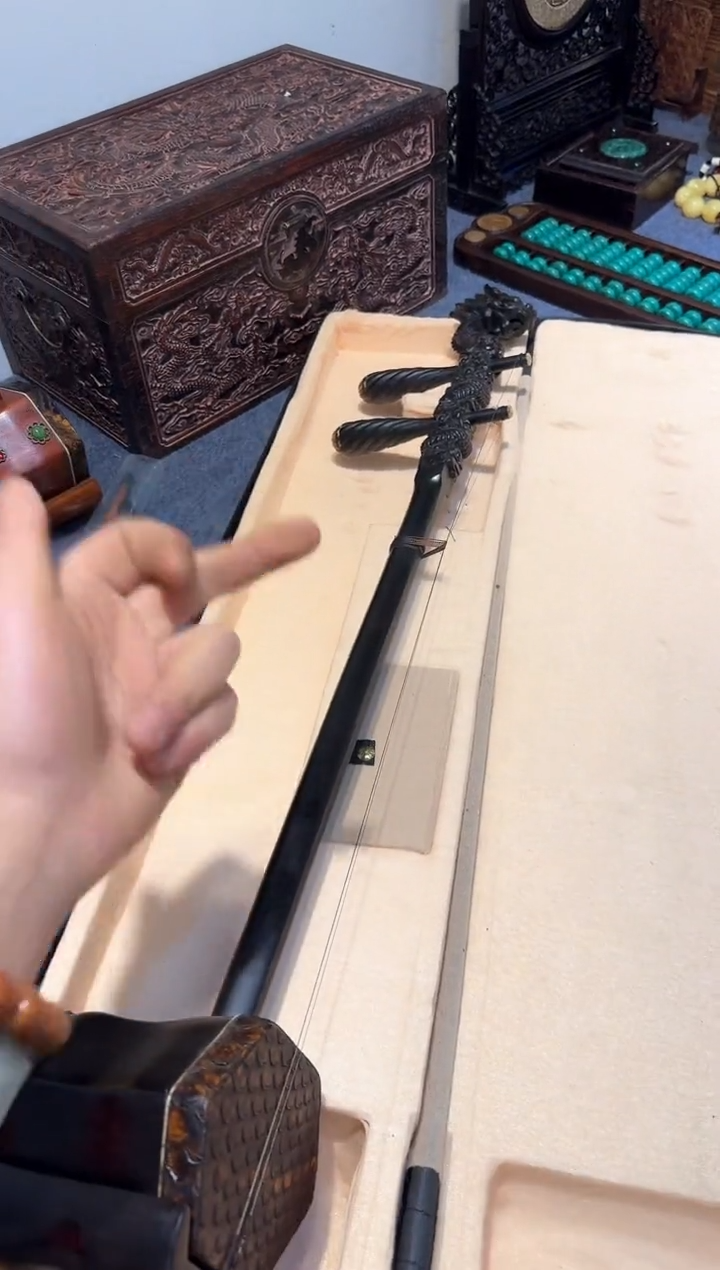【闪购商品】木木艺紫檀龙头二胡11111111111