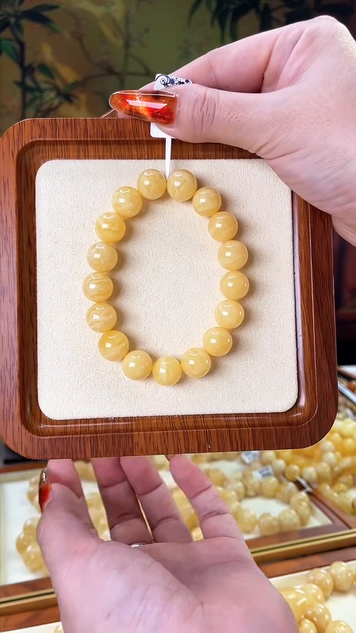 【闪购商品】蜜蜡裸石未镶嵌手串