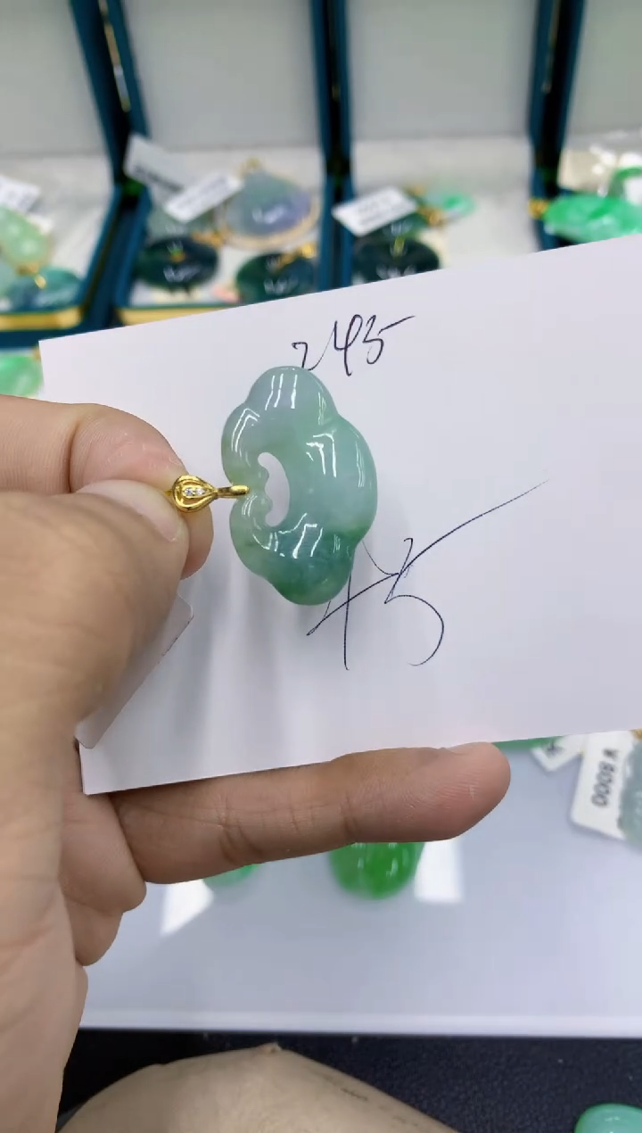 颈饰未镶嵌翡翠1111111111