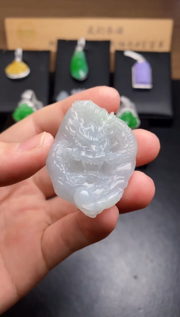 【闪购商品】翡翠颈饰未镶嵌翡翠