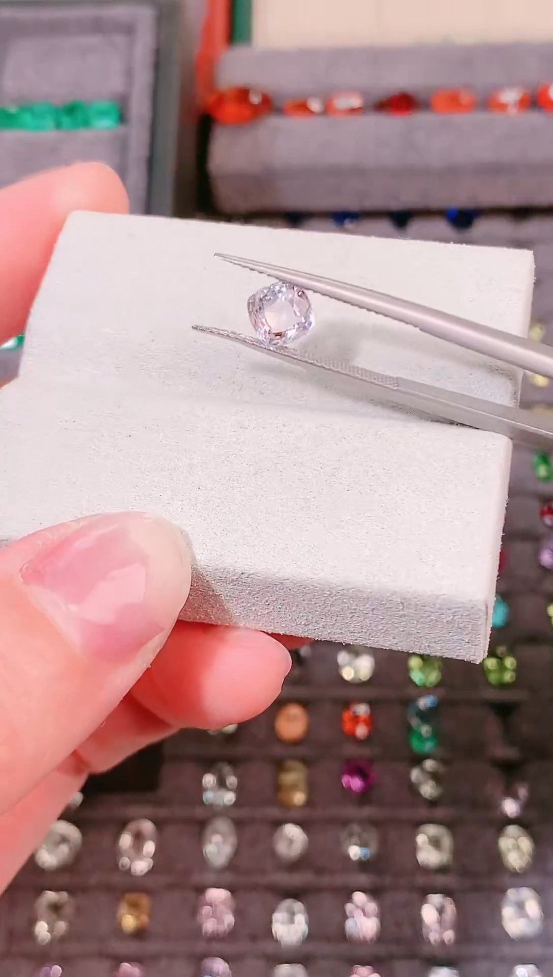 裸石蓝宝石天然白蓝宝石全净1.6ct