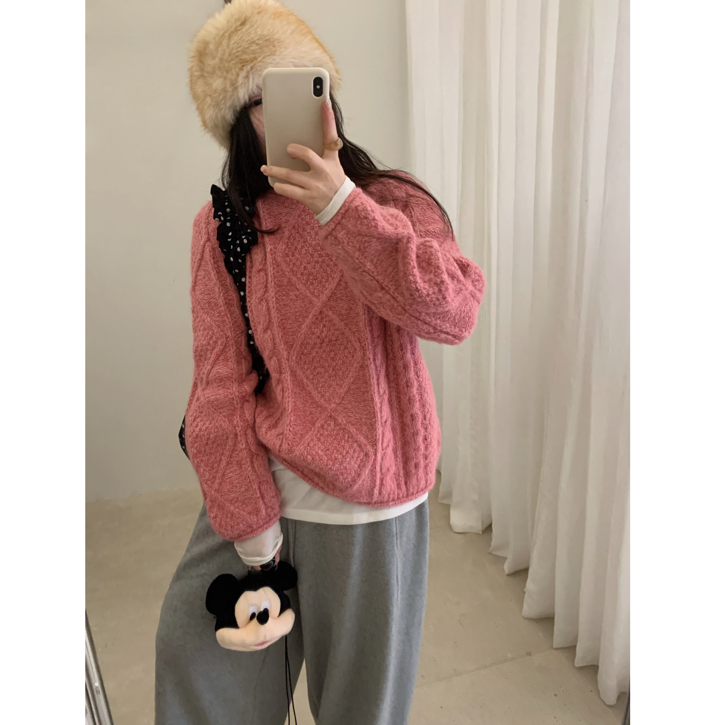 T3018 <暧昧泡泡> 韩系粉麻花菱格毛衣套头女