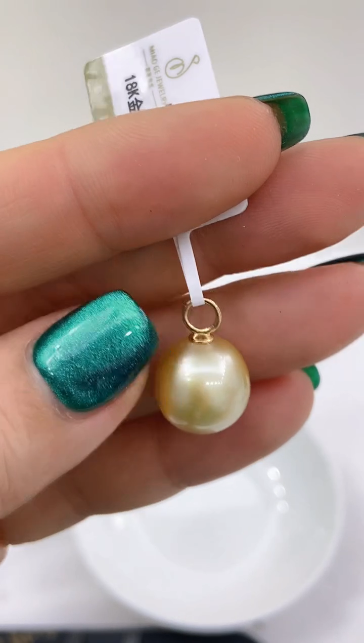 【闪购商品】海水珍珠吊坠18K金镶嵌143