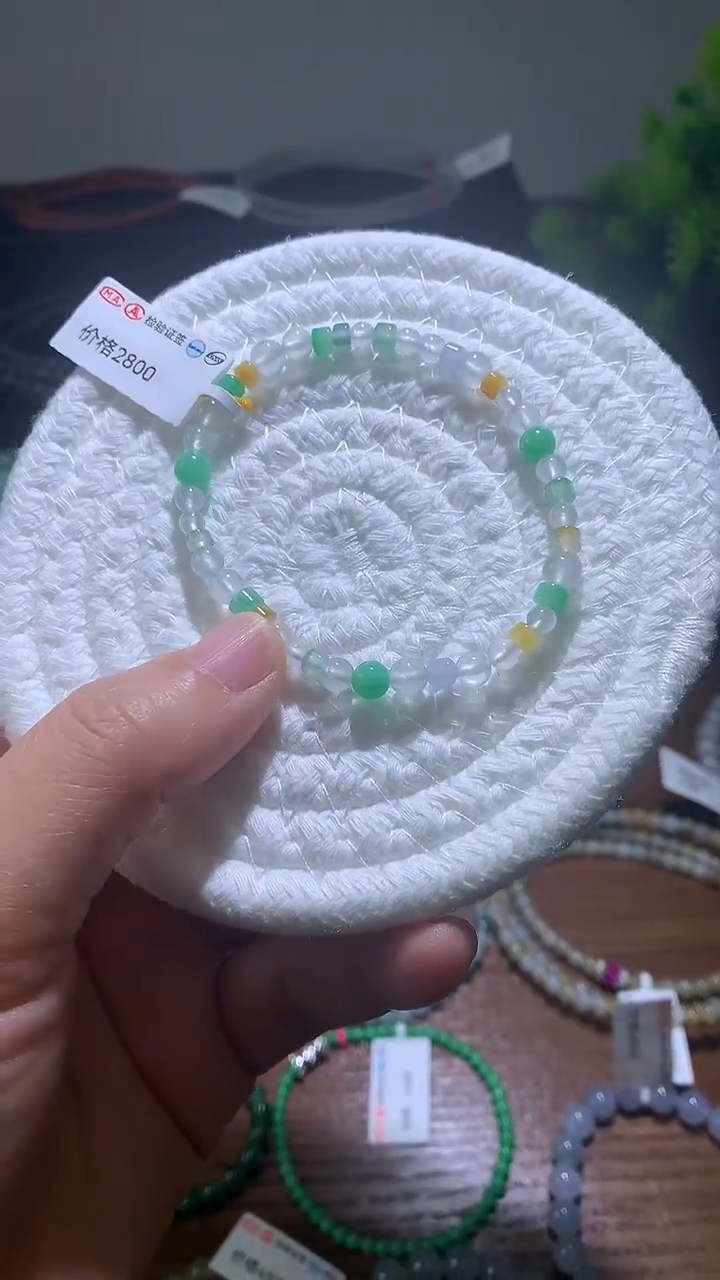 颈饰未镶嵌翡翠多彩手串