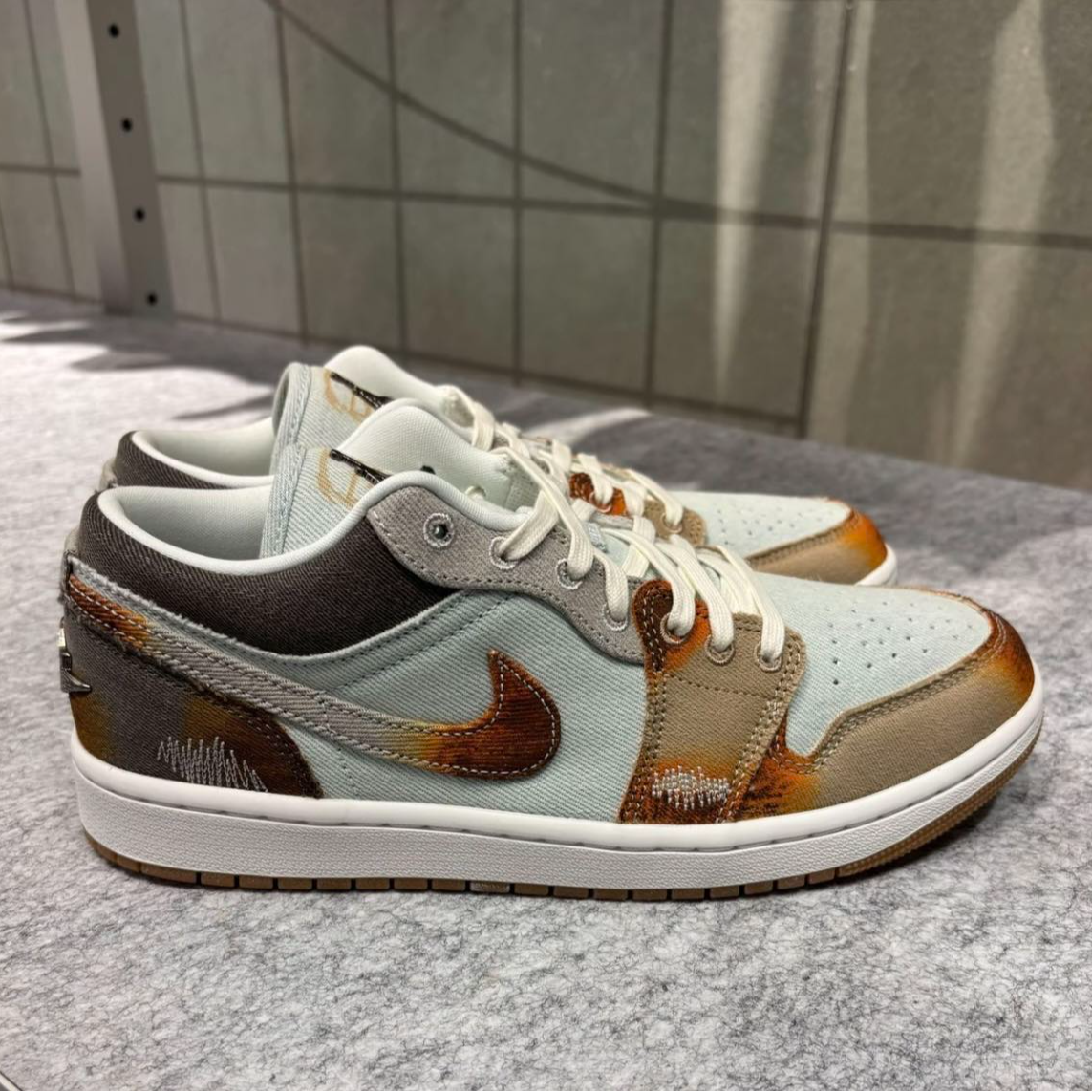 NIKE耐克乔丹男子AIR JORDAN 1 LOW SE流光风篮球鞋IM6664-991