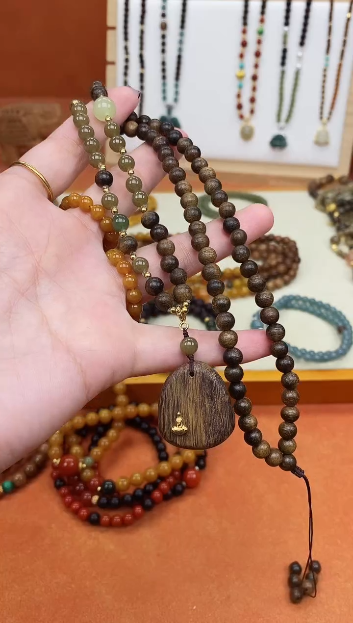 檀香木吊坠达拉干莺歌绿木牌悟道项链
