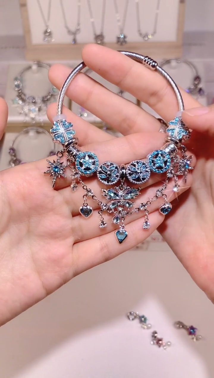 无铜合金蓝色设计重工款，库存1~