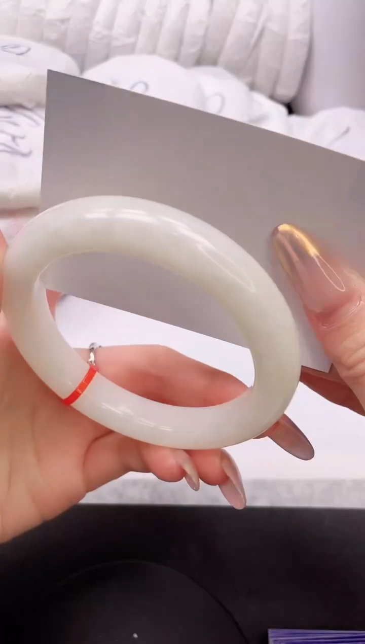 【闪购商品】和田玉手镯未镶嵌30K122-63